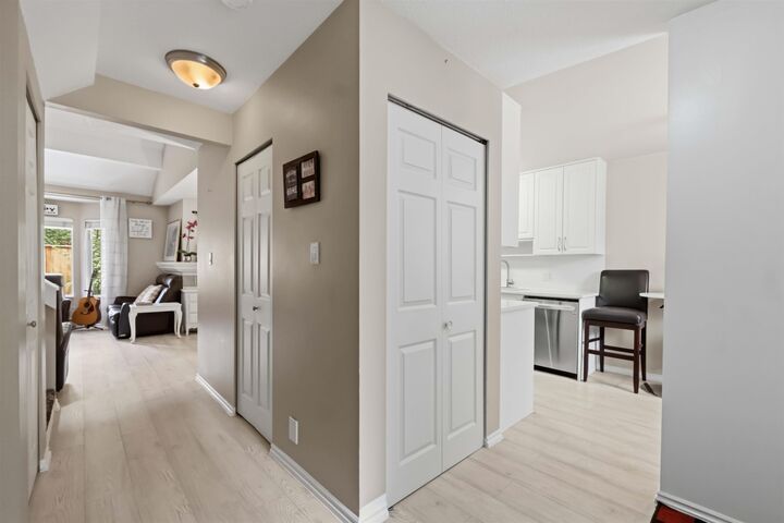 Property Photo: 10094 154 Street 2 BC V3R 4J6