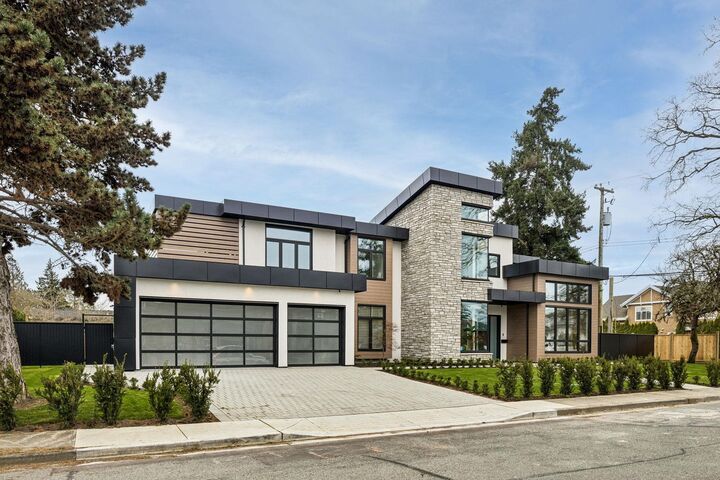 4420 Stonecrop Avenue — photo 1