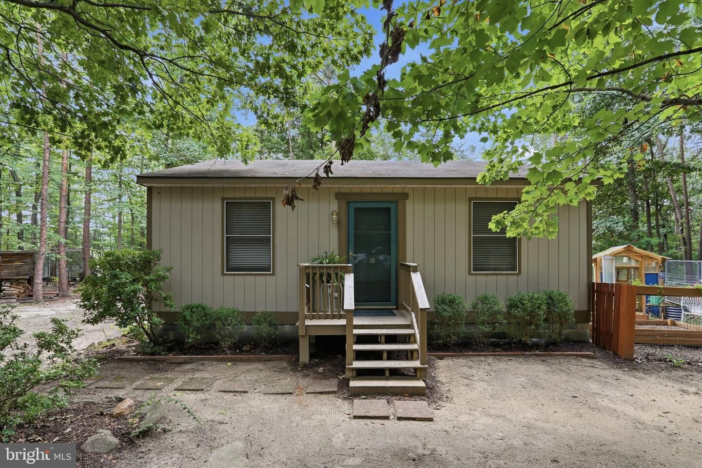 Property Photo:  899 Oak Dale Court  WV 26711 