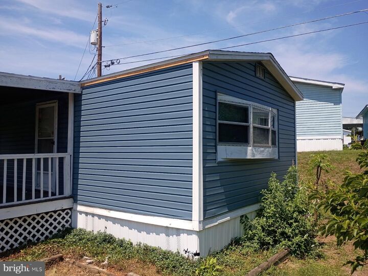 Property Photo:  6 Alexander Avenue  PA 17068 