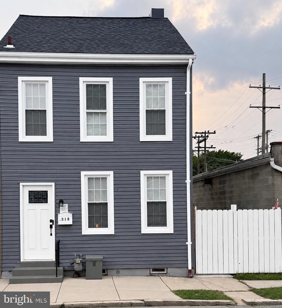 Property Photo: 318 S Sherman Street PA 17403