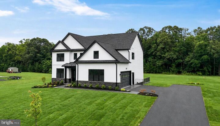 Property Photo: 9982 Sodus Court MD 20632