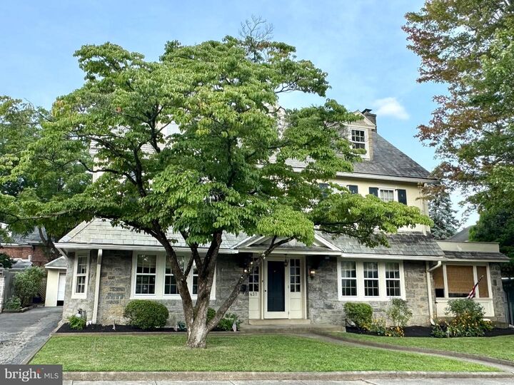 Property Photo: 437 Hampshire Road PA 19026