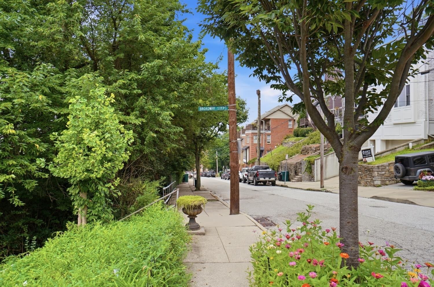Property Photo:  333 Boal Street  OH 45202 