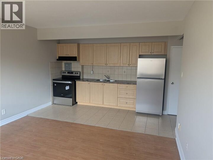 Property Photo:  468 Ottawa Street 741 D  ON L8H 4A6 
