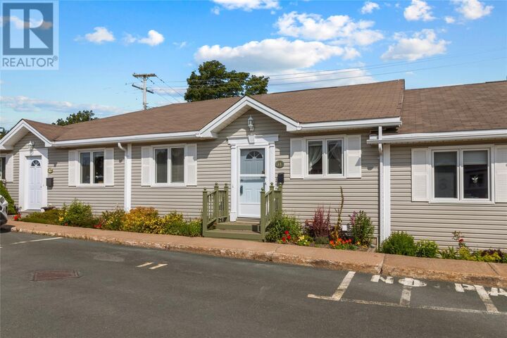 Property Photo:  11 Sarasota Court  NL A1E 5Z7 