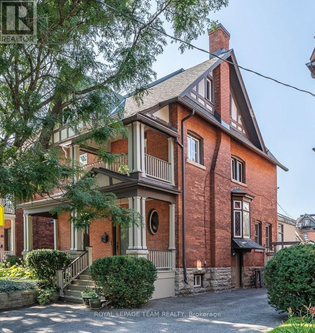 Property Photo: 139 Fourth Avenue ON K1S 2L3