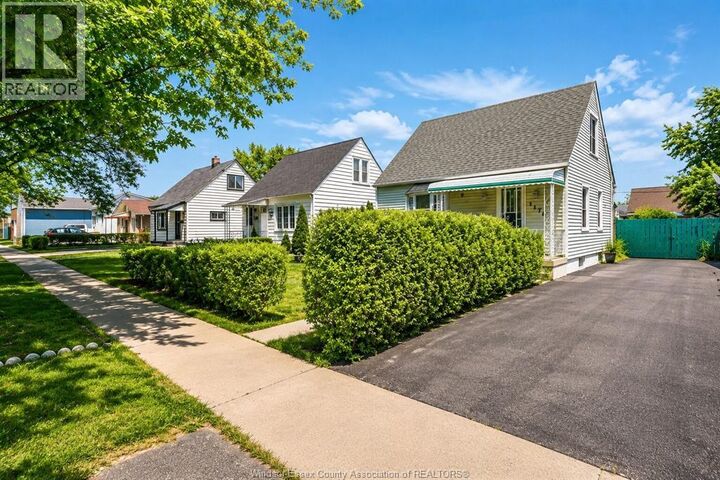 Property Photo:  1176 California Avenue  ON N9B 2Z9 