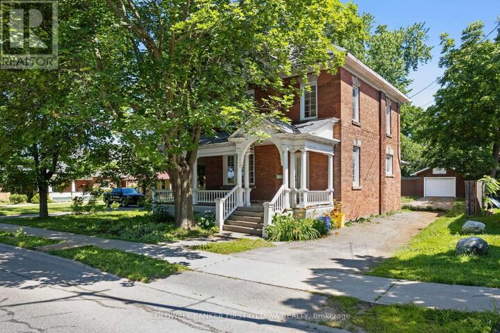 Property Photo:  69 Wilson Street West  ON K7H 2N7 