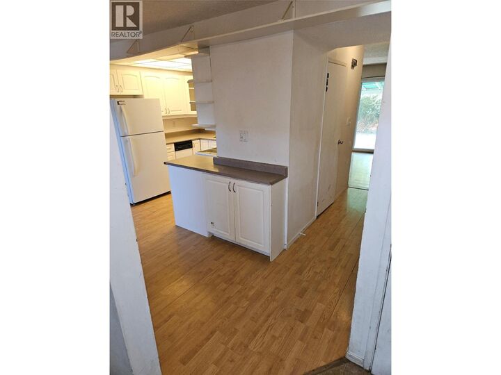 Property Photo:  915 Dogwood Street  BC V0B 1G3 