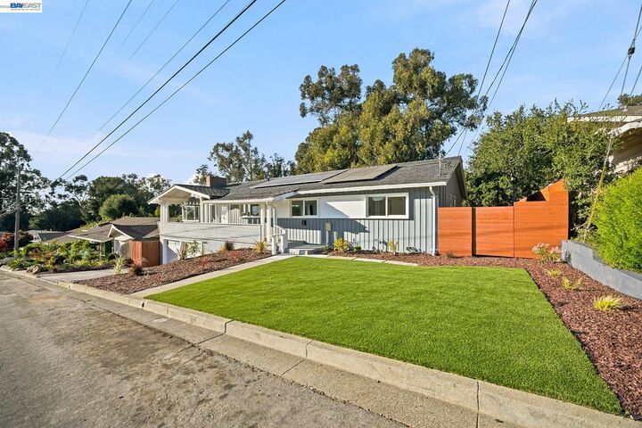 Property Photo:  2500 Lancaster Ct  CA 94542 