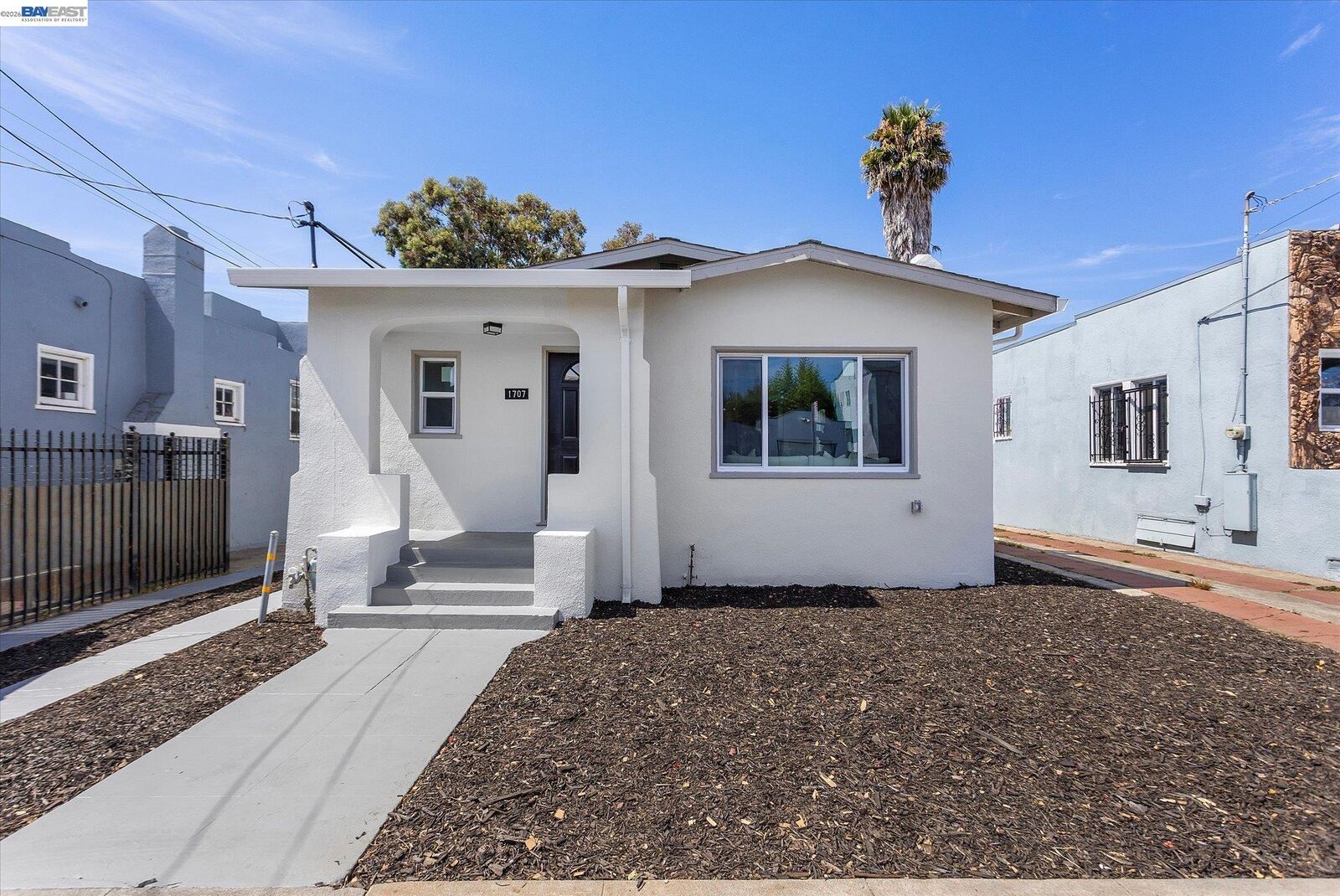 Property Photo: 1707 78th Ave CA 94621