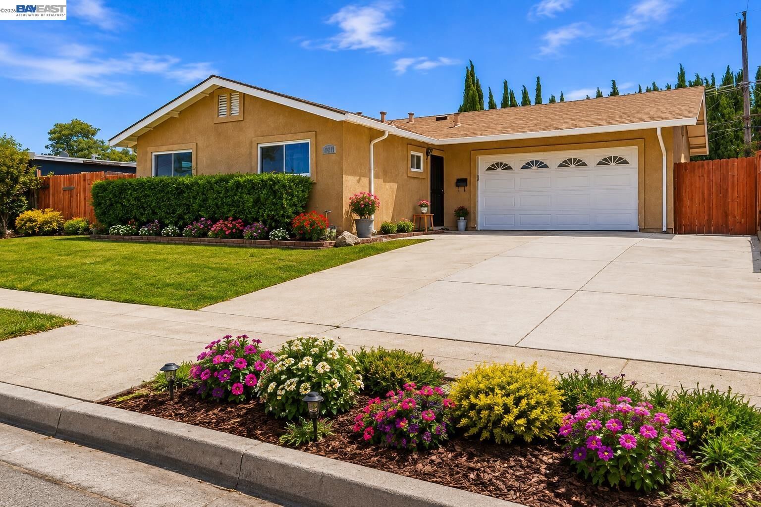 Property Photo:  40071 Leslie St  CA 94538 