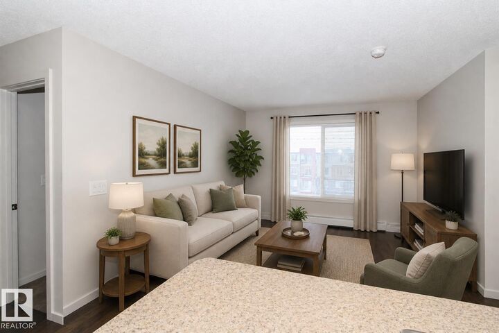 Property Photo: 5515 7 Avenue SW 430 AB T6X 2A8