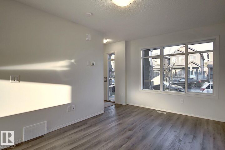 Property Photo:  1674 Graydon Hill Link Link SW  AB T6W 4C4 