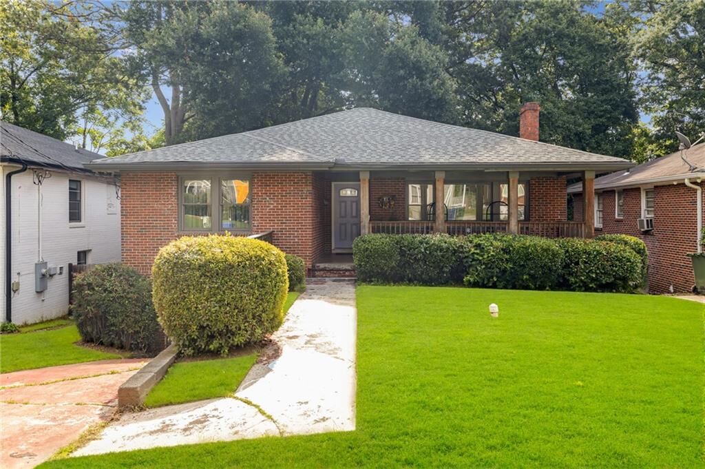Property Photo: 94 Chappell Road SW GA 30314