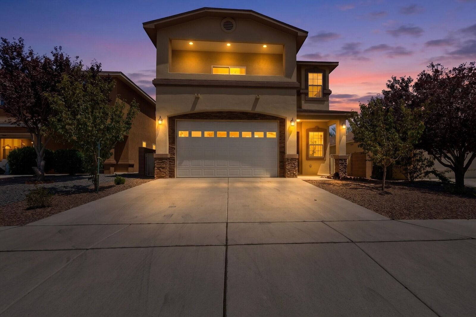 Property Photo:  820 Serrano Pointe NW  NM 87120 