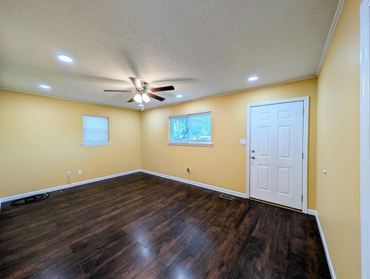 Property Photo:  125 NE Dixie Drive NE  TN 37323 