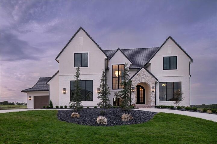 Property Photo:  12111 W 173rd Terrace  KS 66221 
