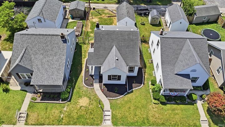 Property Photo:  1226 Clara Avenue  IN 46805-3516 