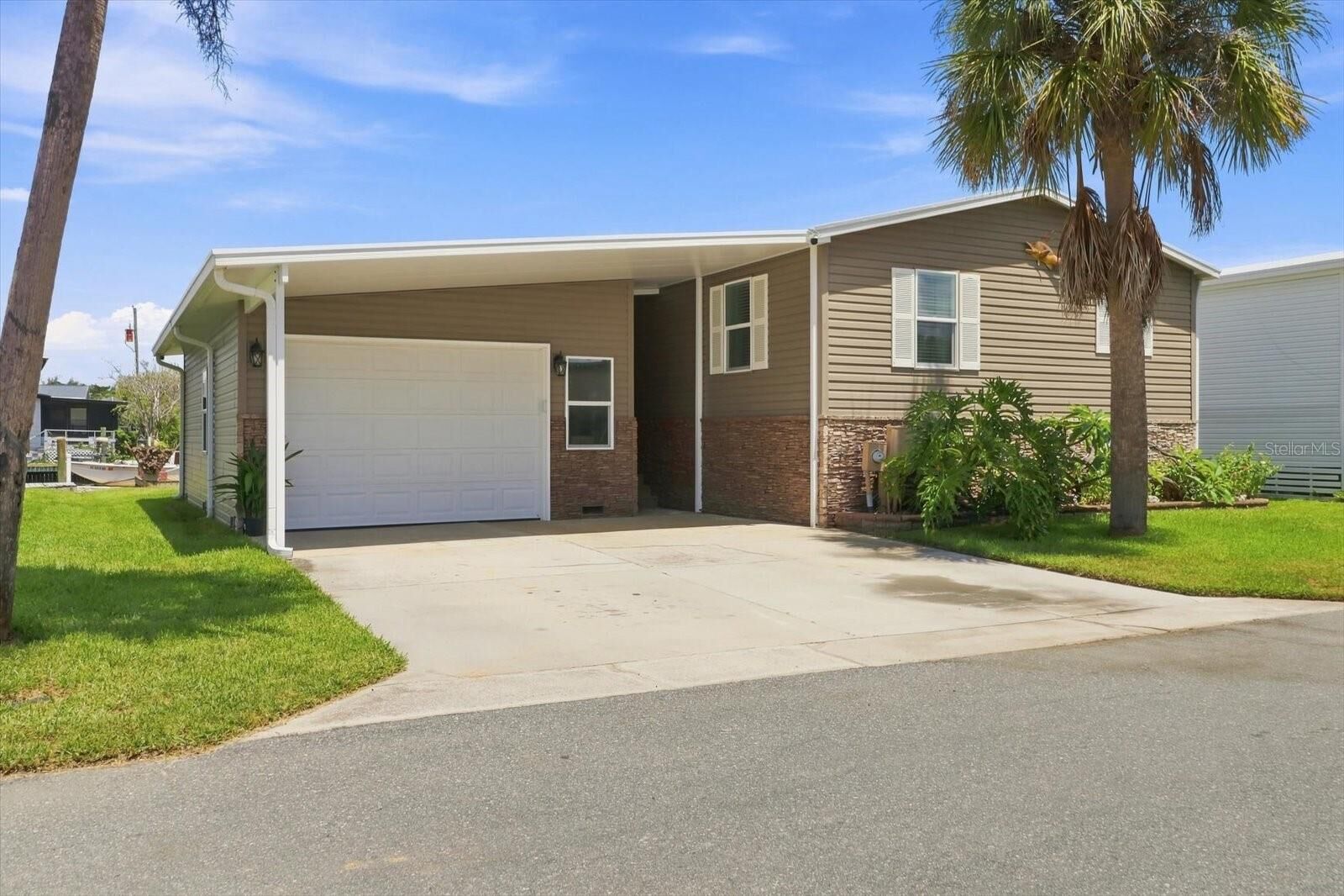 Property Photo: 11639 W Clearwater Court FL 34448