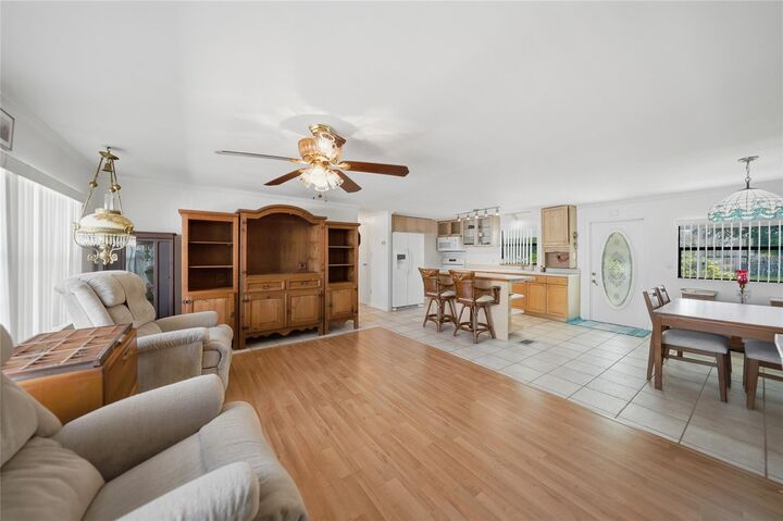 Property Photo: 1230 Seahorse Lane FL 34224