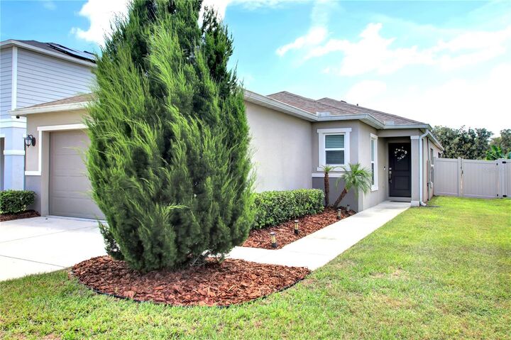 Property Photo:  599 Preserve Pointe Boulevard  FL 33837 