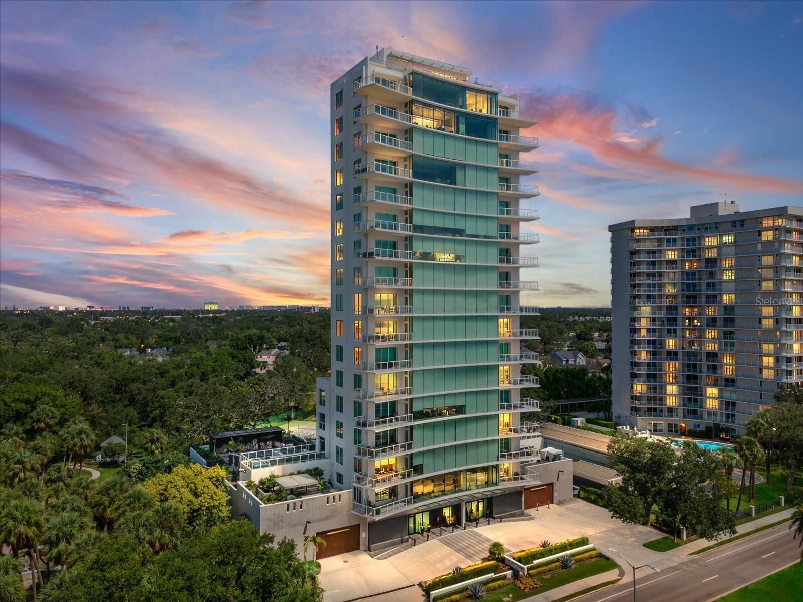 Property Photo:  2619 Bayshore Boulevard 900  FL 33629 