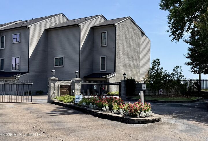 Property Photo:  81 Breakers Lane  MS 39157 