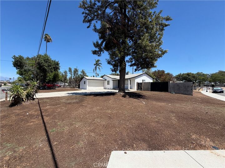 Property Photo:  9227 Bruce Avenue  CA 92503 