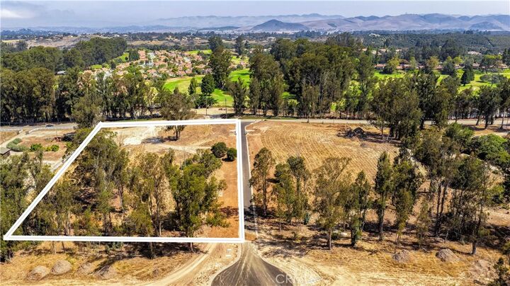 Property Photo:  54 Driftwood Canyon Lane  CA 93444 