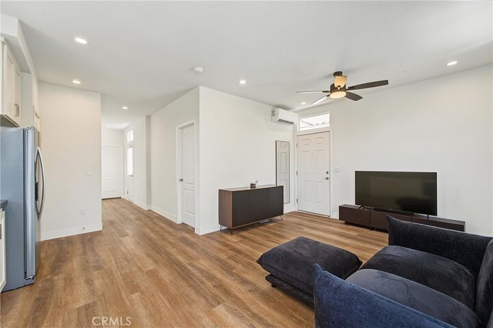 Property Photo:  2767 W 1st Street 14  CA 92703 