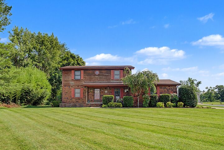 Property Photo:  105 Sonoma Dr  TN 37083 
