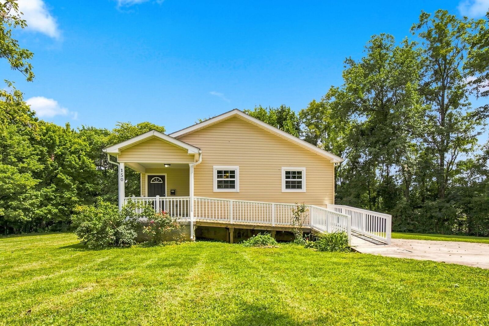 Property Photo:  150 Higdon Ln  TN 38574 