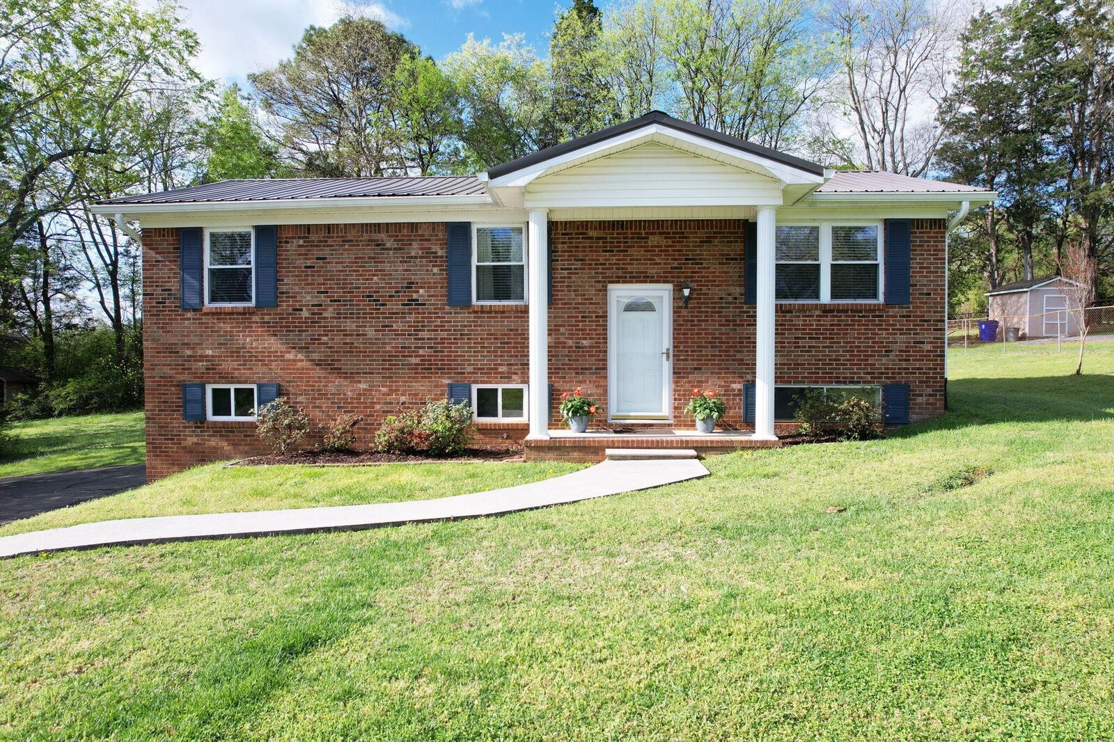 Property Photo:  971 Hamilton Circle Circle NW  TN 37312 