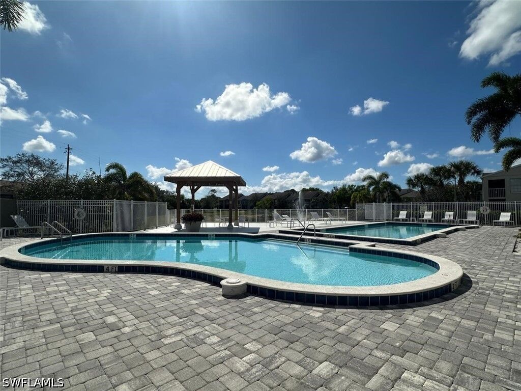 Property Photo:  142 N Santa Clara Drive 16  FL 34104 