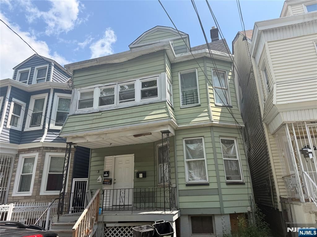 Property Photo:  202 Ellis Avenue  NJ 07111 