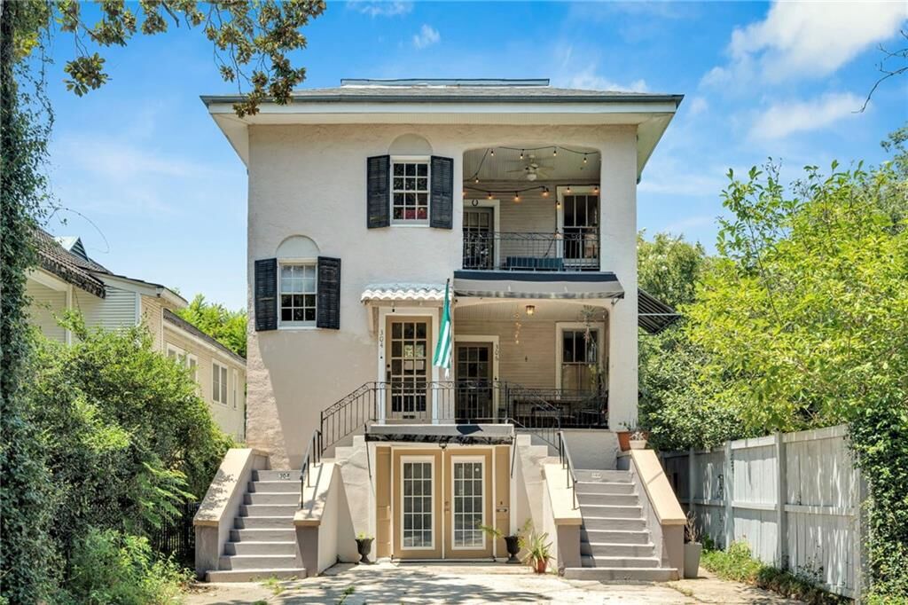 Property Photo:  306 Walnut Street  LA 70118 