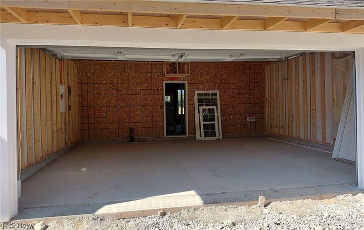 Property Photo:  36 Paige Lane  OH 44236 