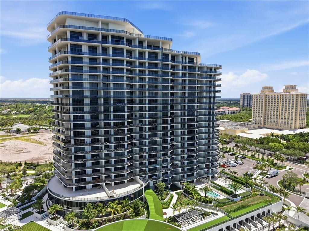 Property Photo:  5100 Seagrass Blvd 306  FL 34134 