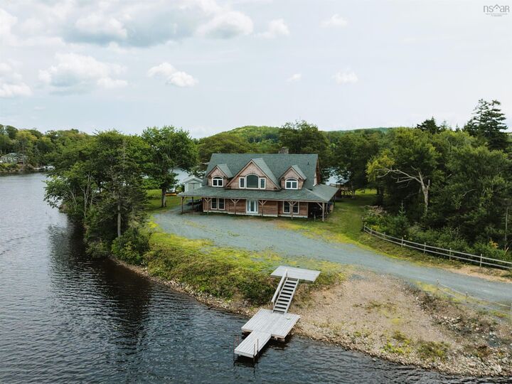 Property Photo: 47 Pats Boulevard NS B0M 1M0