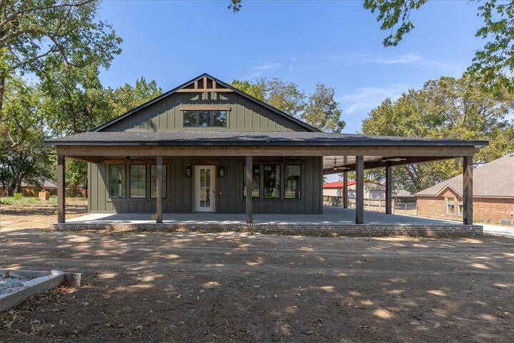Property Photo:  1170 Viney Grove Road  AR 72753 
