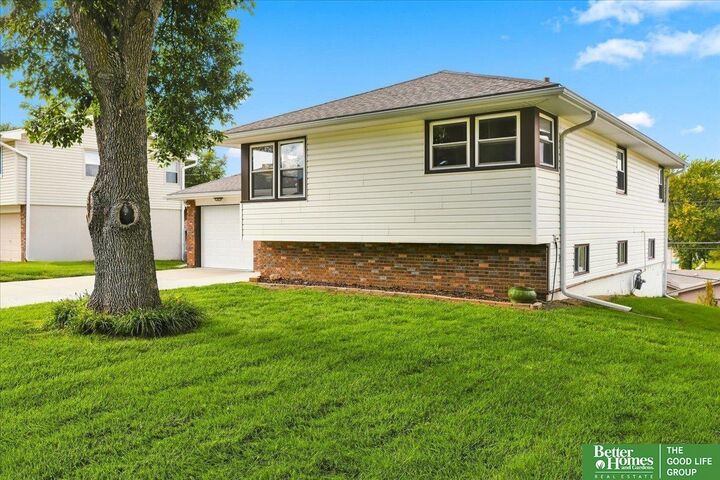 Property Photo: 9406 Ames Avenue NE 68134