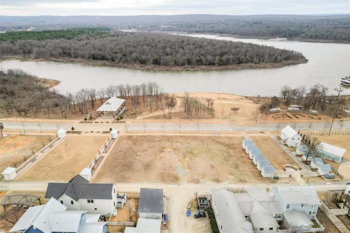 Property Photo:  63 Water Street  OK 74432 