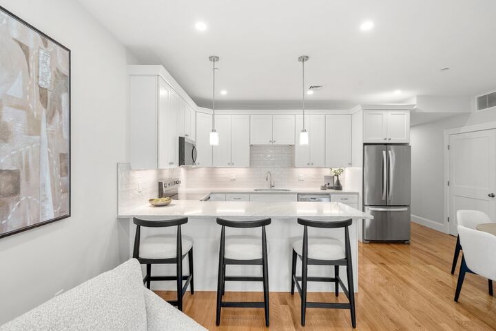 Property Photo:  9 Downer Ct 4  MA 02122 