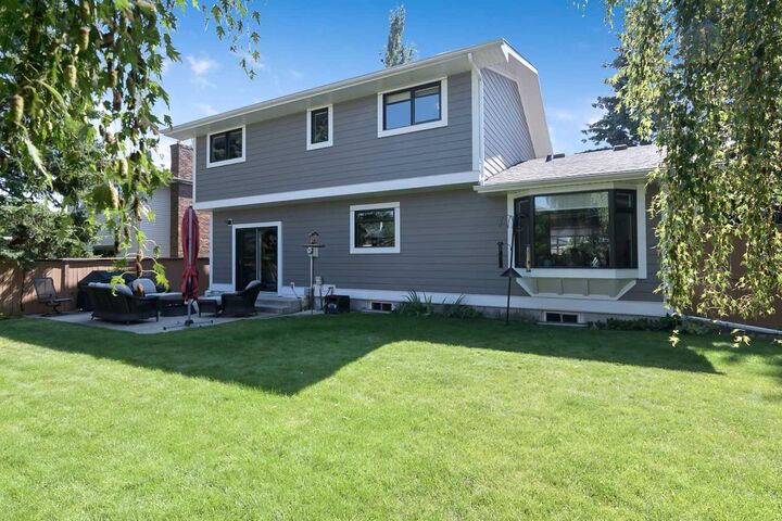 Property Photo: 315 Woodpark Place SW AB T2W 2X9
