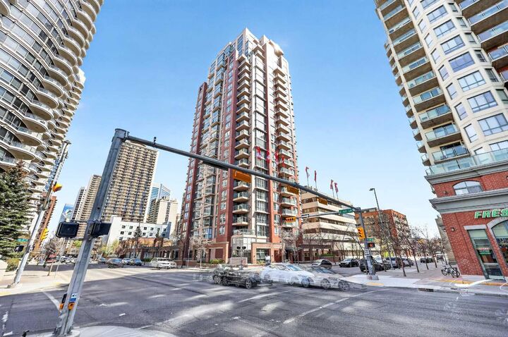 Property Photo:  650 10 Street SW 1301  AB T2P 5G4 