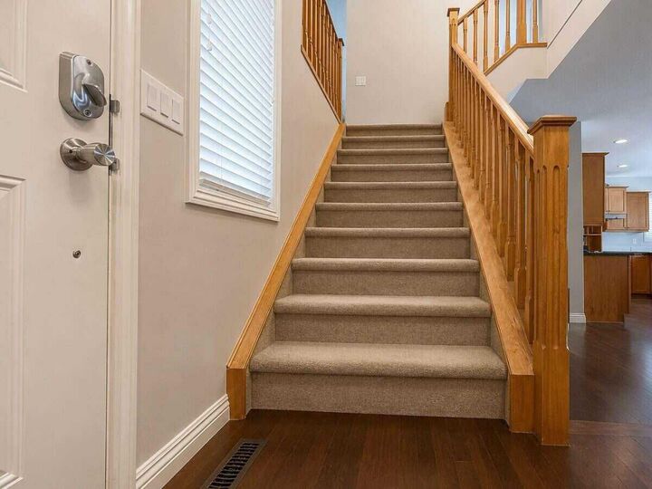 Property Photo: 188 Everwillow Park SW AB T2Y 5E1