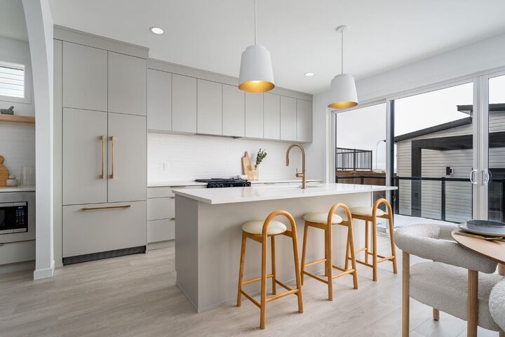 Property Photo: 347 Blackwolf Boulevard N AB T1H 7J5
