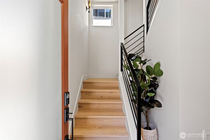 Property Photo:  4430  Dayton Avenue N  WA 98103 